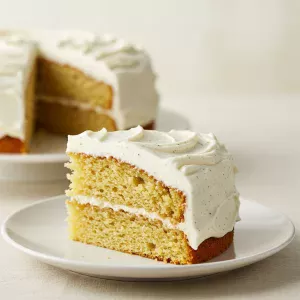 Decadent Keto Vanilla Bean Cake: Low-Carb Delight Unveiled