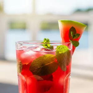 Refreshing Watermelon Mint Juice: A Cool Summer Elixir