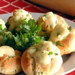 Irresistible Pillsbury Biscuit Garlic Butter Cheese Bombs Recipe