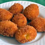 Crunchy Cheese Croquettes: A Deliciously Crispy Delight